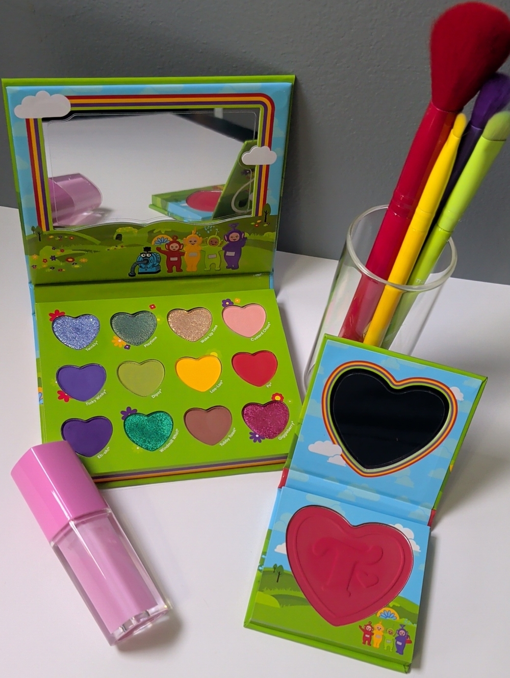 Trixie Cosmetics Teletubbies Eyeshadow Palette, Blush, Brush Set + Lip Gloss